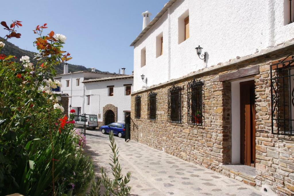 Rural La Ermita * Bubion